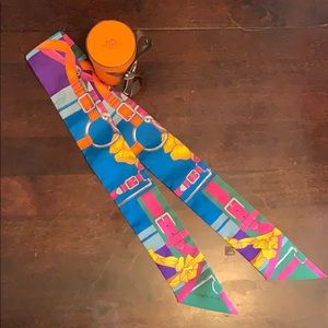 Hermès Twilly Scarf